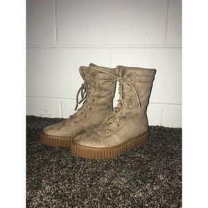 Nude combat boots, never been worn!